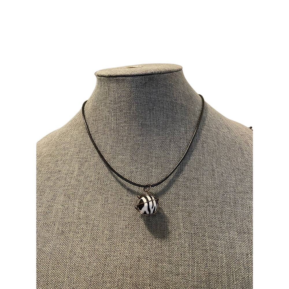 black and white pendant necklace